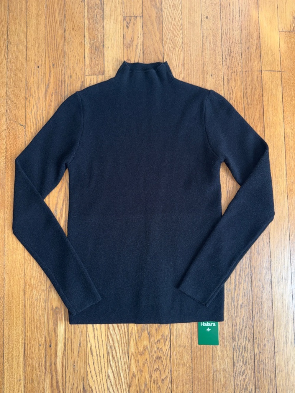 NWT HALARA Black Mock Neck Long-Sleeve Top - Size M
